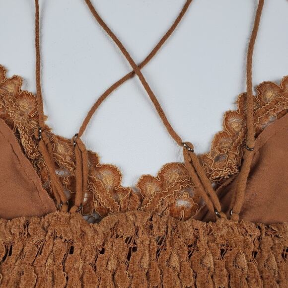 Free People One Celine Caramel Velvet Floral Lace Bralette Top Crop Tank Size XS - Picture 4 of 10